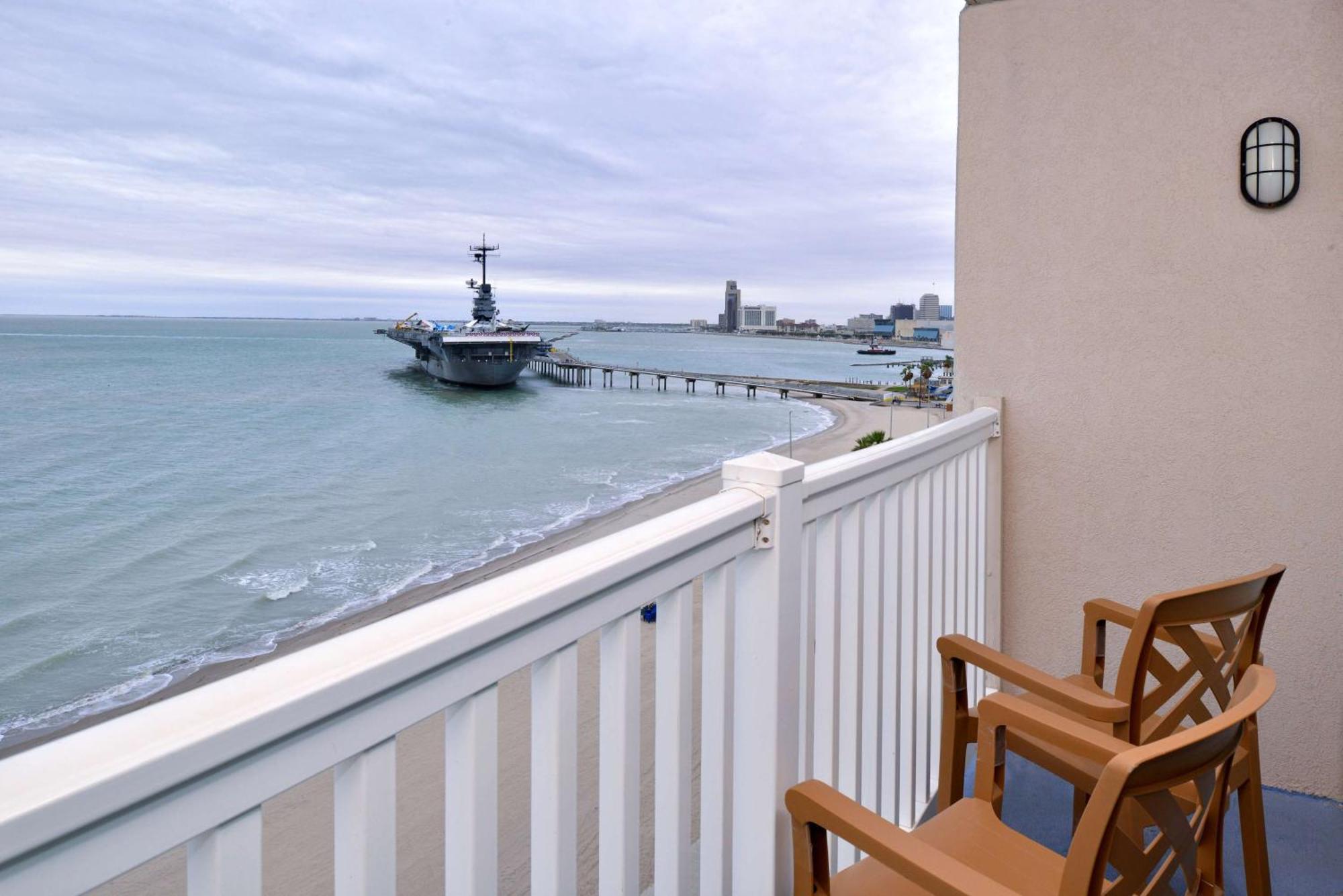 Doubletree By Hilton Corpus Christi Beachfront Esterno foto