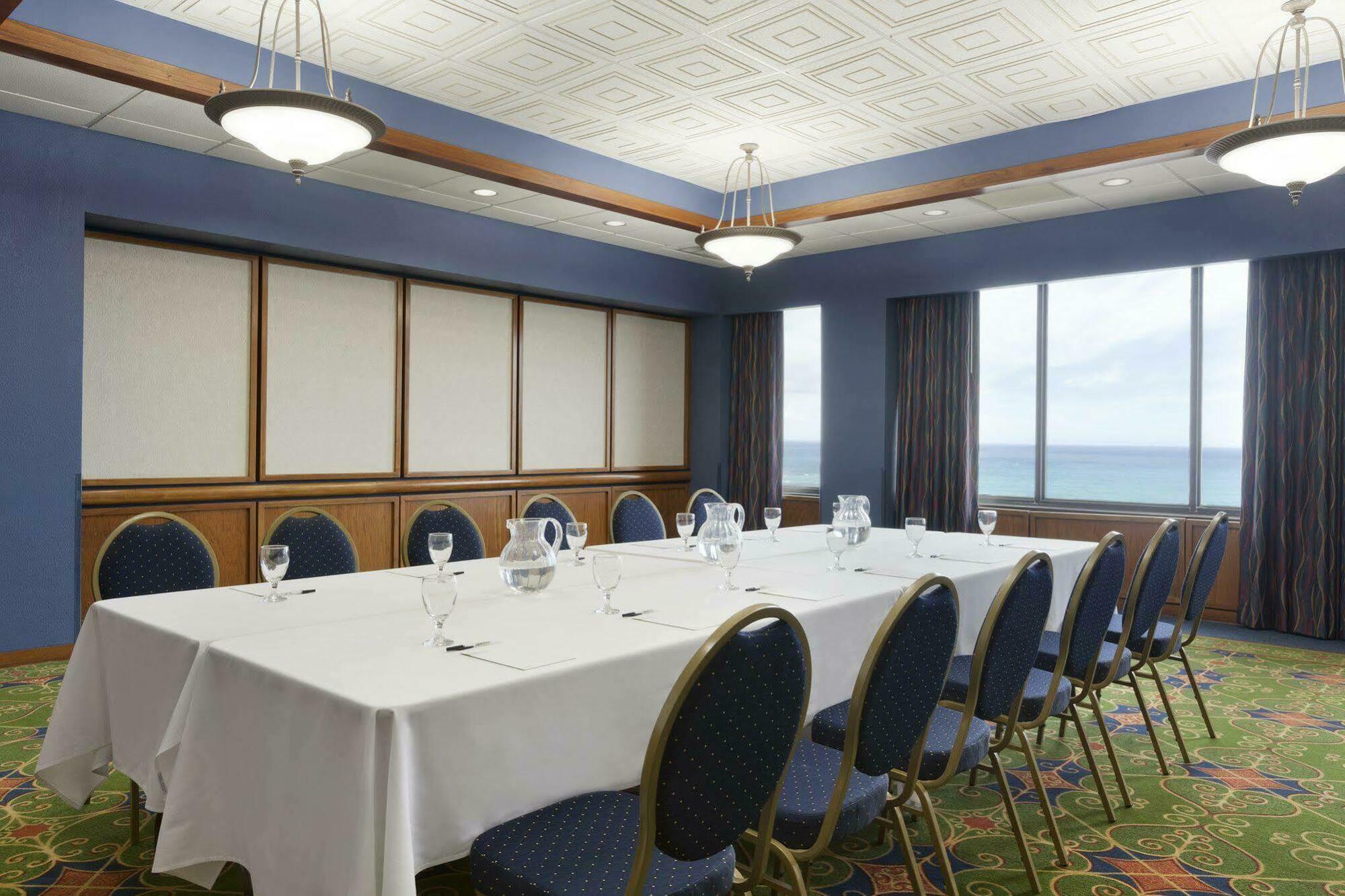 Doubletree By Hilton Corpus Christi Beachfront Esterno foto